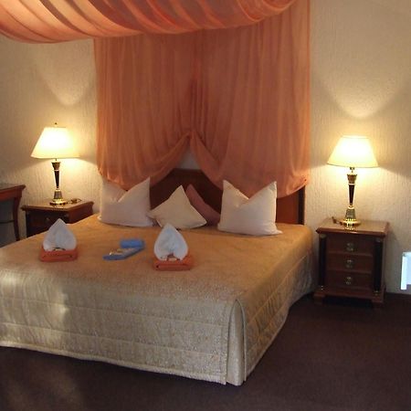 Hotel-Restaurant Orsoyer Hof Rheinberg Buitenkant foto