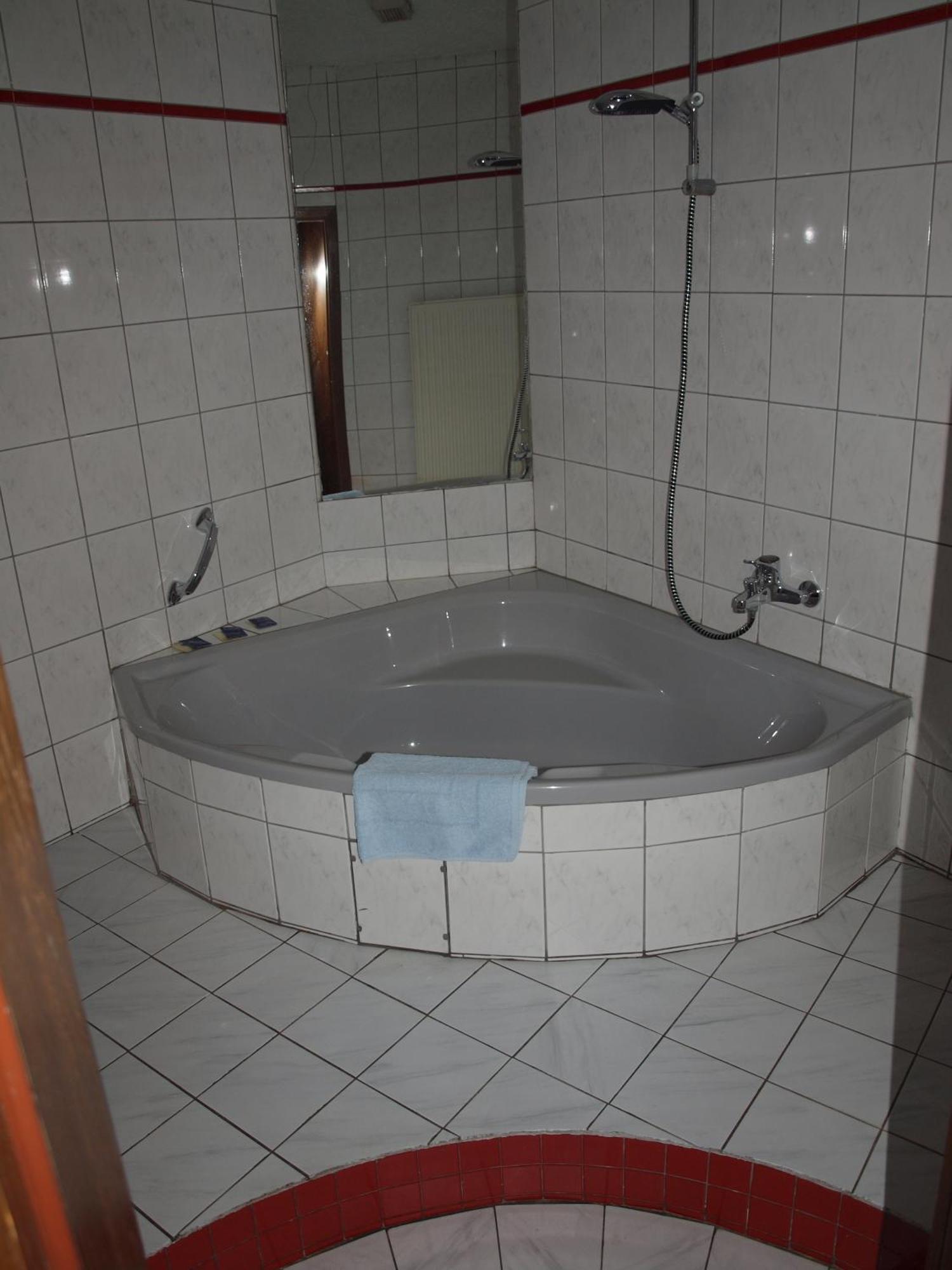 Hotel-Restaurant Orsoyer Hof Rheinberg Buitenkant foto